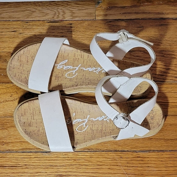 American Rag sandals - Picture 2 of 5